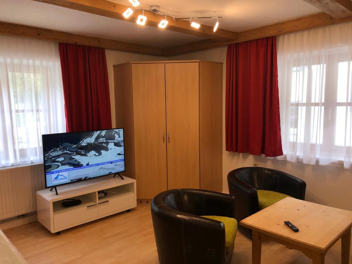 Familienappartements Eder - Free Entry To Tauern Spa Kaprun Included מראה חיצוני תמונה